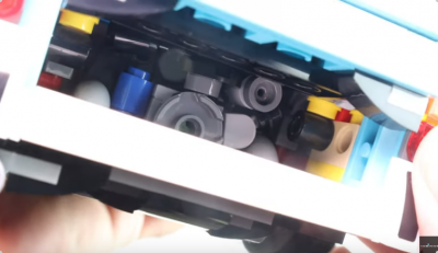 Screenshot 2021-07-14 at 14-23-47 Review LEGO VW T2 Camper Van (Set 10279 Volkswagen Bulli).png