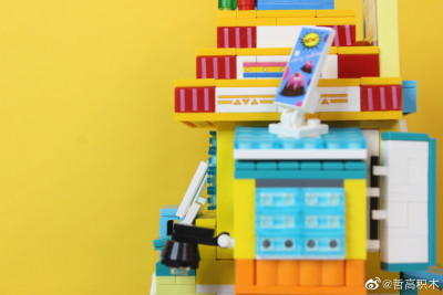 Zhe Gao mini 00928 04.jpg