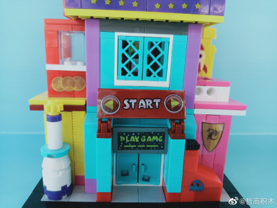 Zhe Gao mini 00930 05.jpg