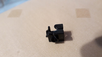 1x1 brick with stud on side