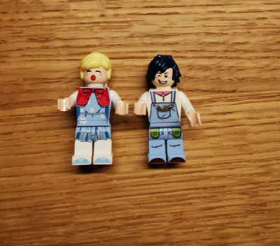 09 Figuren vorne.jpg