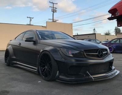 Liberty-Widebody-Mercedes-C63-AMG-W204-Zito-ZF01-Tuning-5.jpg