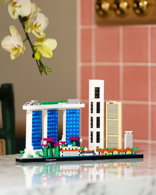lego-architecture-21057-singapore-1.jpg