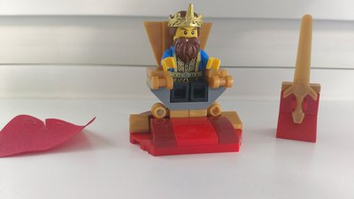 King (2).jpg