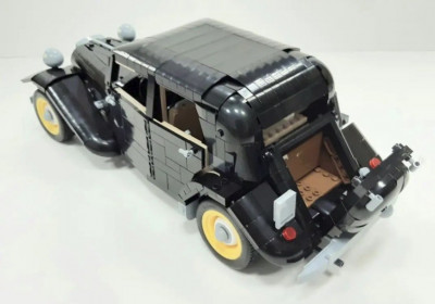 Cobi 24336 03.jpg