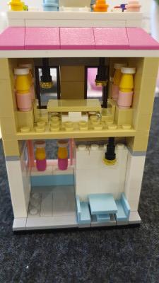 Hier fehlen links die Round Bricks, die diese Kuchen darstellen sollen.