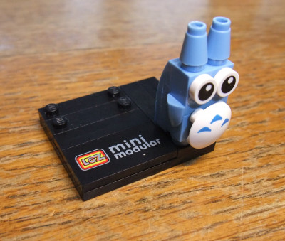 Der blaue Totoro gefällt mit wirklich gut, erstaunlich wie man mit so wenig Steinen so gut hinbekommt.