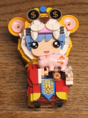 So sieht die Figur dann fertig aus. Das Schwein ist echt putzig, aber das erwähnte ich bereits.