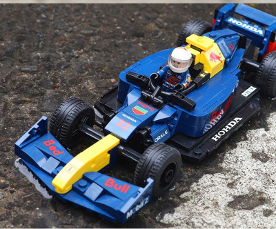 MJ 13014 blau 03.jpg