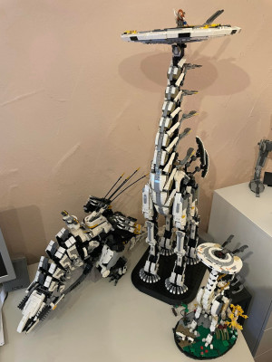 294762365_1998203590371997_3986942926291707938_n.jpg