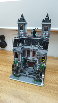 Gebäude von vorne