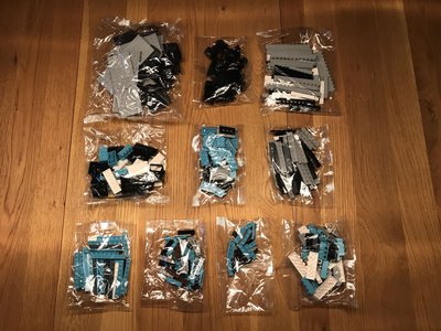 Tüte 1 bis 10 (von links nach rechts).