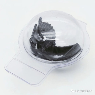 Iron Futu black 03.jpg