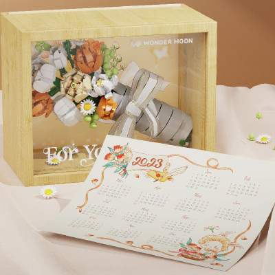 Wonder Moon 804203 & 804204 04.jpg