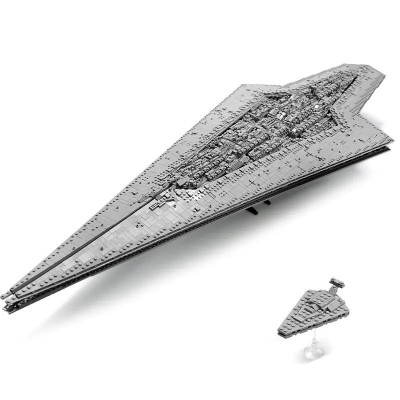 Executor-class-Star-Dreadnought-QuanTou-6001-Star-Wars-with-7550-pieces-2.jpg