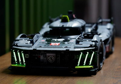 LEGO-Technic-42156-PEUGEOT-9X8-24H-Le-Mans-Hybrid-Hypercar-12.png