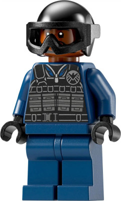 LEGO-Marvel-Avengers-Turm-76269-Minifiguren-14.jpg