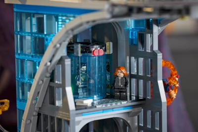 LEGO-Marvel-Avengers-Turm-76269-Lifestyle-8.jpg