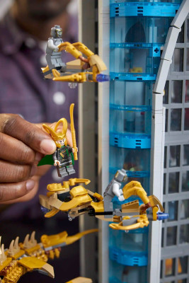 LEGO-Marvel-Avengers-Turm-76269-Lifestyle-15.jpg