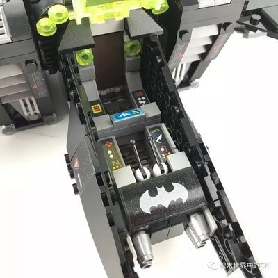 75fb97f81a4c510f39fa22b46b59252dd52aa5a7.jpg
