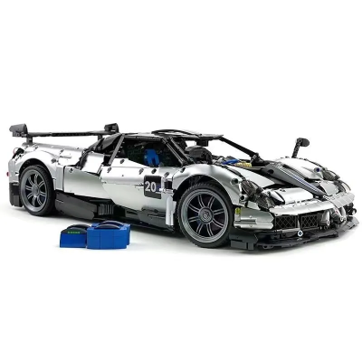 MOC002-Pagani-Huayra-08.png