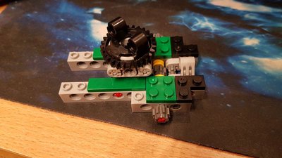 Lepin_37002_11.jpg