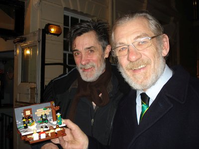 Theater_Haymarket_Waiting_For_Godot_Ian_McKellen_+_Roger_Rees.jpg