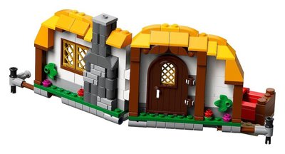 lego-pop-up-book-21315-0007.jpg
