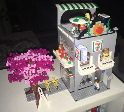 7-Eleven Shop 2 14.jpg