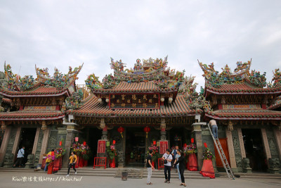 Temple 2.jpg
