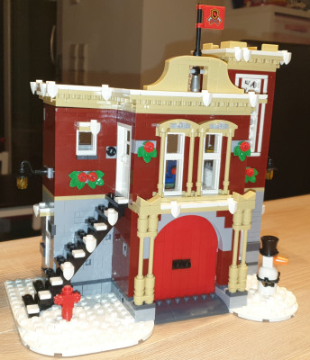 Fire_station_front_total.jpg