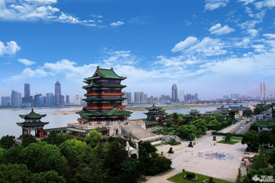 Tengwang Pavilion 2.jpg