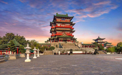 Tengwang Pavilion 1.jpg