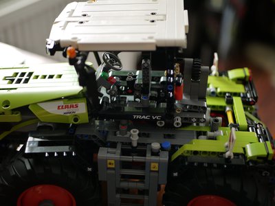 P1010044v2.jpg