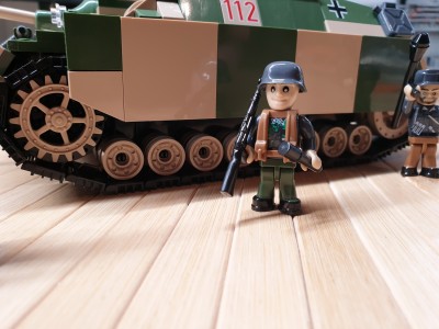 cobi_2509_jagdpanzer_iv_4_08.jpg