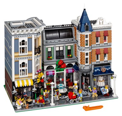 LEGO_10255.jpg