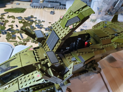 mega_construx_2024_pelican_inbound_halo_infinite_18.jpg