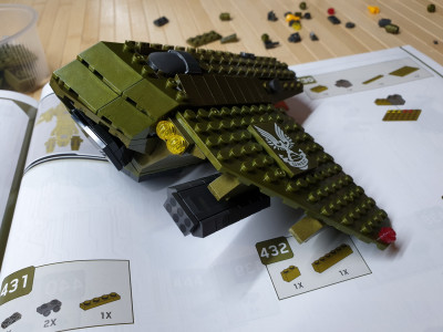 mega_construx_2024_pelican_inbound_halo_infinite_22.jpg