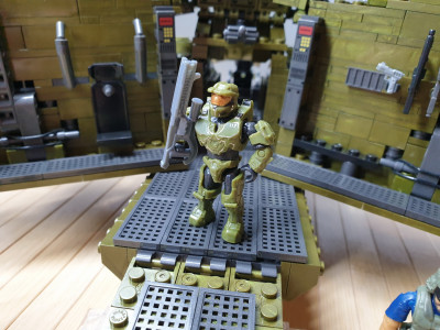 mega_construx_2024_pelican_inbound_halo_infinite_35.jpg