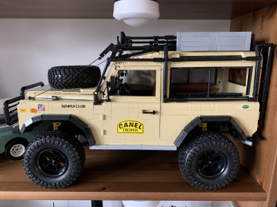 Landy mit Crawler Reifen