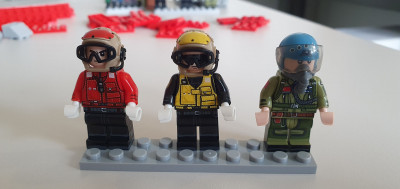 Minifig_3.jpg
